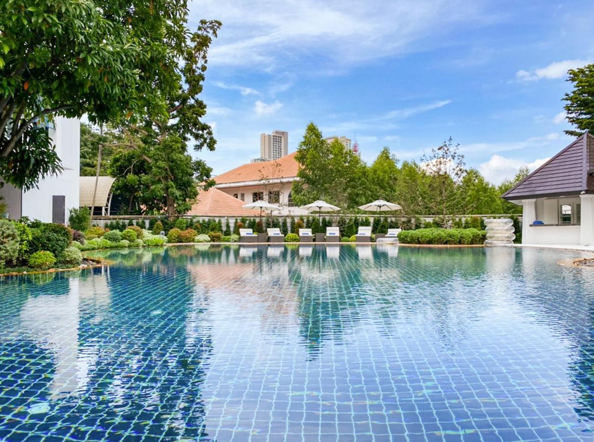 Manhattan Pattaya Hotel - Sha Extra Plus Esterno foto