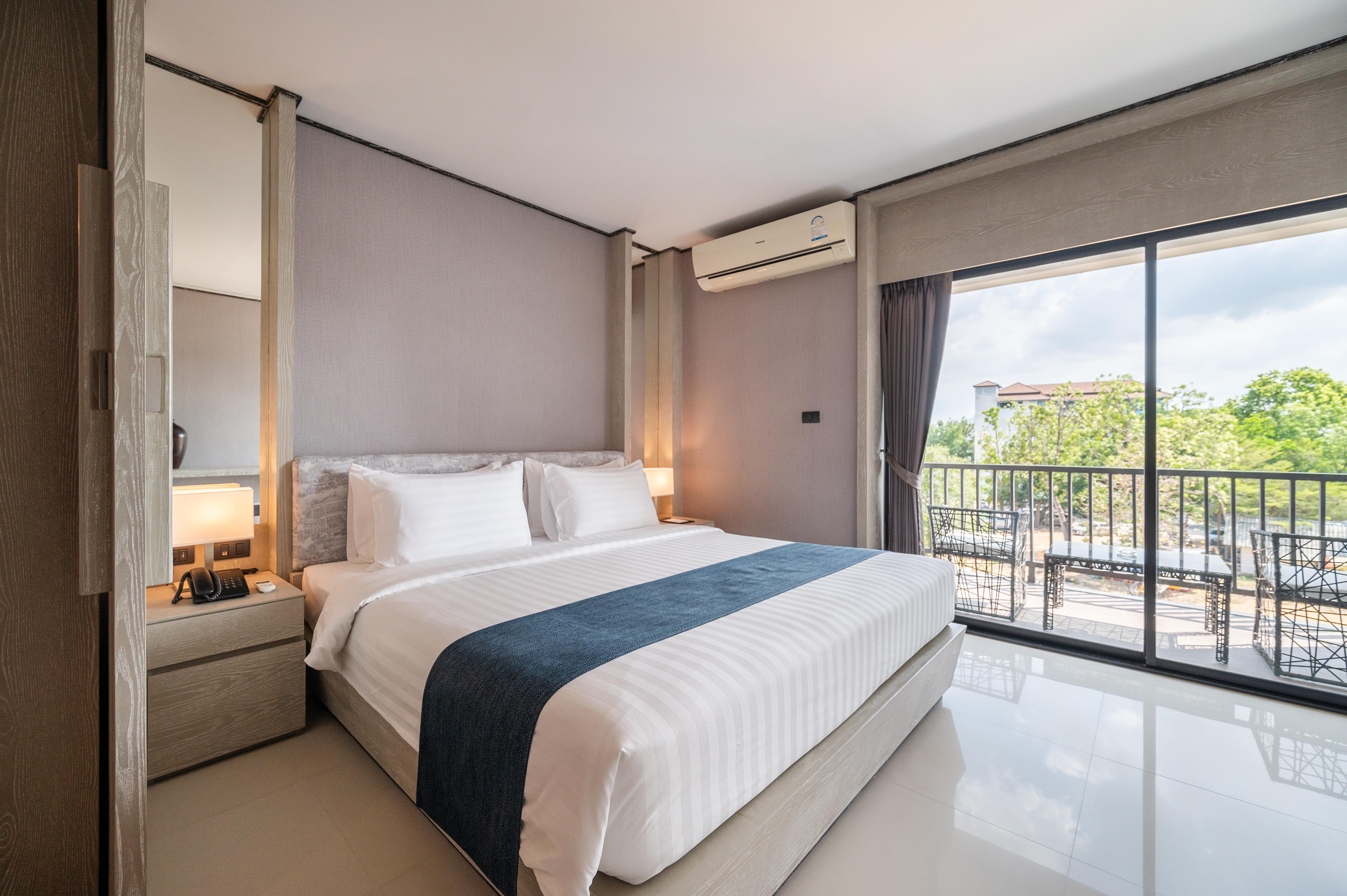 Manhattan Pattaya Hotel - Sha Extra Plus Esterno foto